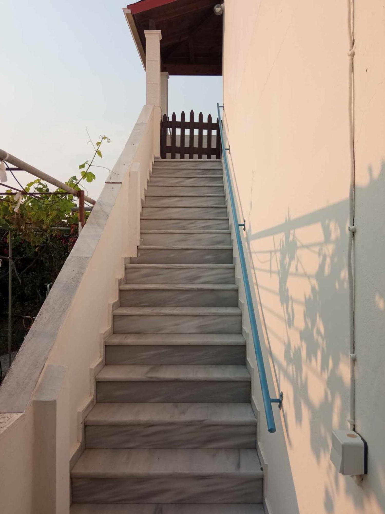 Eftichia Apartment Roda  Luaran gambar